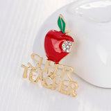 Fashion Exquisite Red Apple Rhinestone SUPER TEACHER Brooch Pins For Christmas Eve Women &amp; Girls Wedding Jewelry Christmas Gift